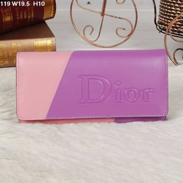 Replica dior purse pricesReplica online handbagsReplica discount handbag.